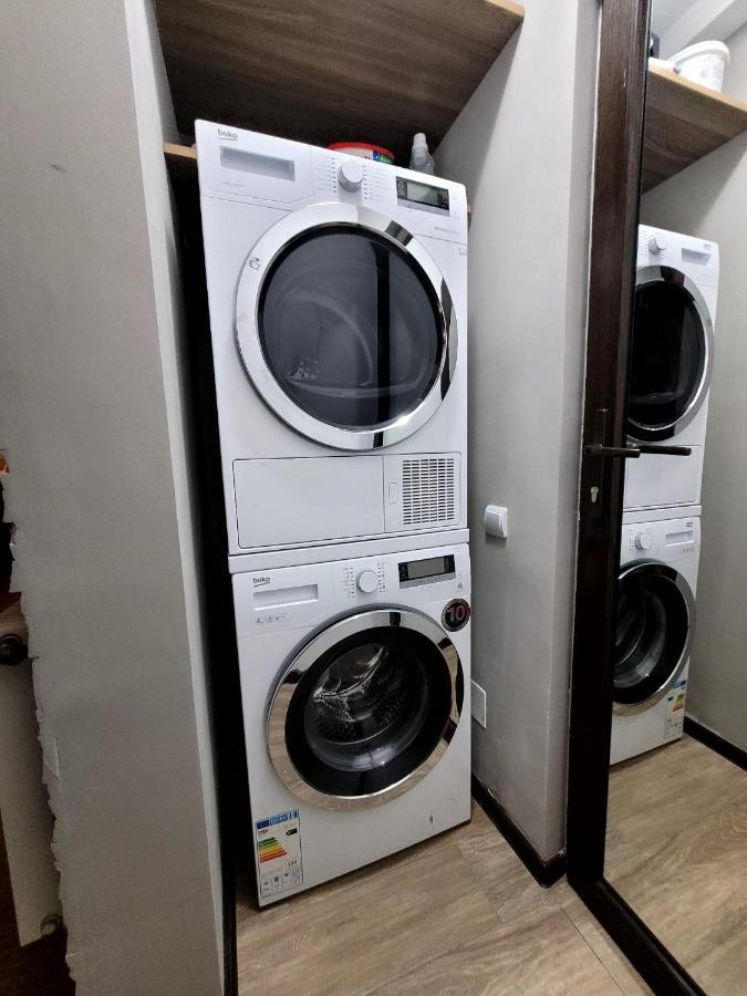Dds Apartment Braşov Esterno foto